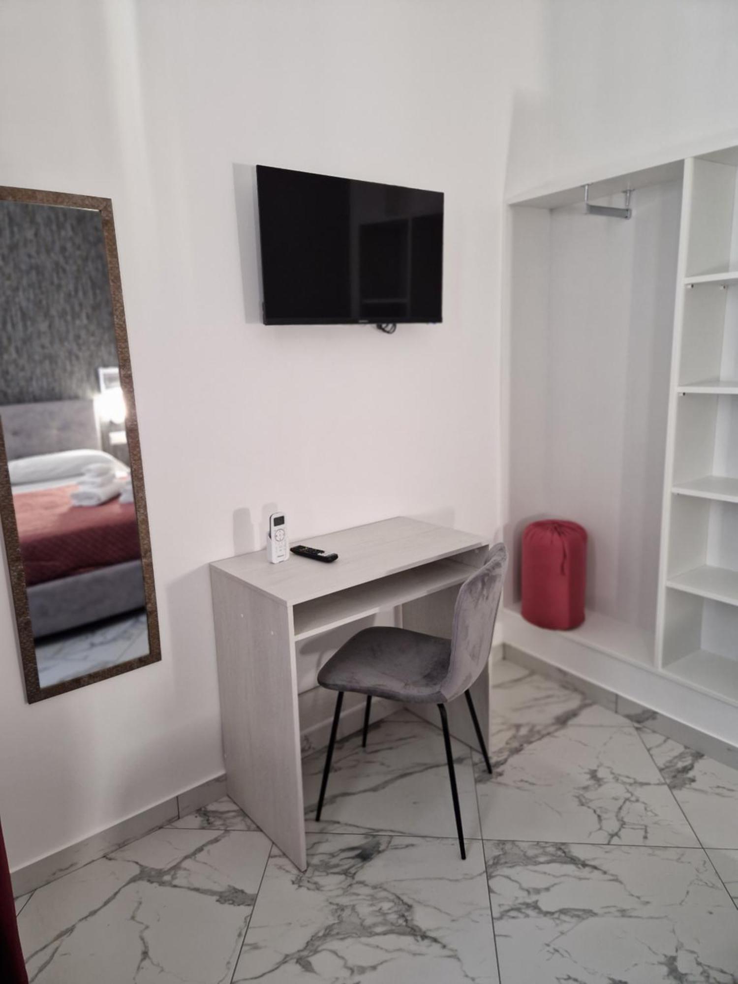 Eden Hotel Lamezia Terme Bagian luar foto